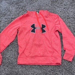 Under armour sweatshirt